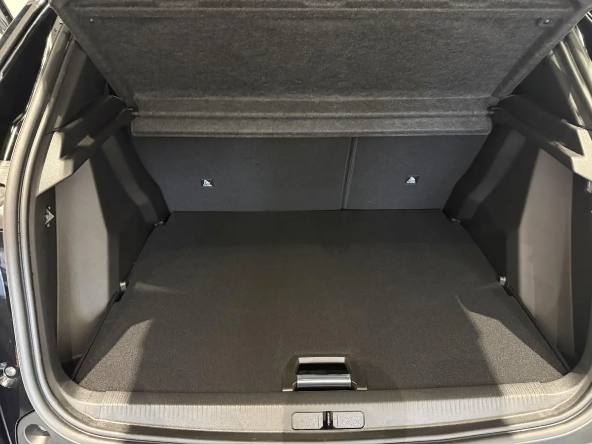 1.2 Hybrid 145 GT | 21% AKTIE ! | APPLE CARPLAY & ANDROID AUTO | CAMERA VOOR + ACHTER | NAVIGATIE |