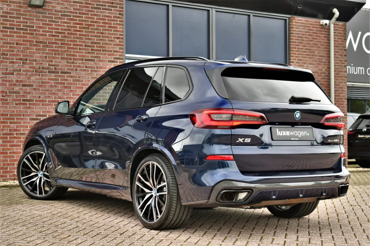 xDrive45e M-Sport Skylounge Trekh ACC 4WS 360 Comf-zetel 22inch