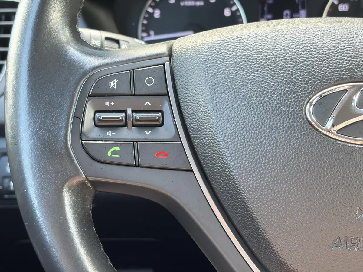 1.0 T-GDI Comfort ✓Camera✓Navi✓Clima✓Cruise✓Pdc✓Rijstrooksensor✓101pk✓N.A.P✓Apk tot 03-2027