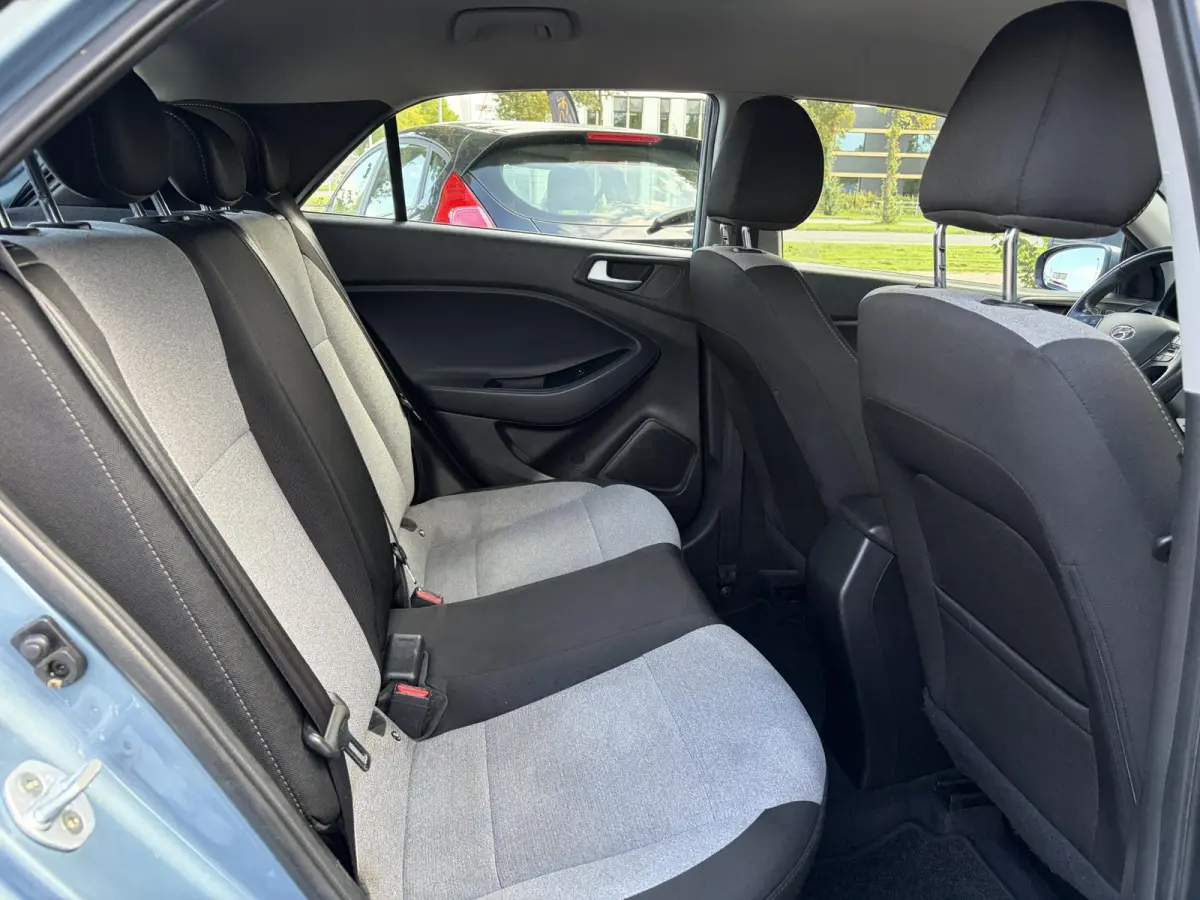 1.0 T-GDI Comfort ✓Camera✓Navi✓Clima✓Cruise✓Pdc✓Rijstrooksensor✓101pk✓N.A.P✓Apk tot 03-2027