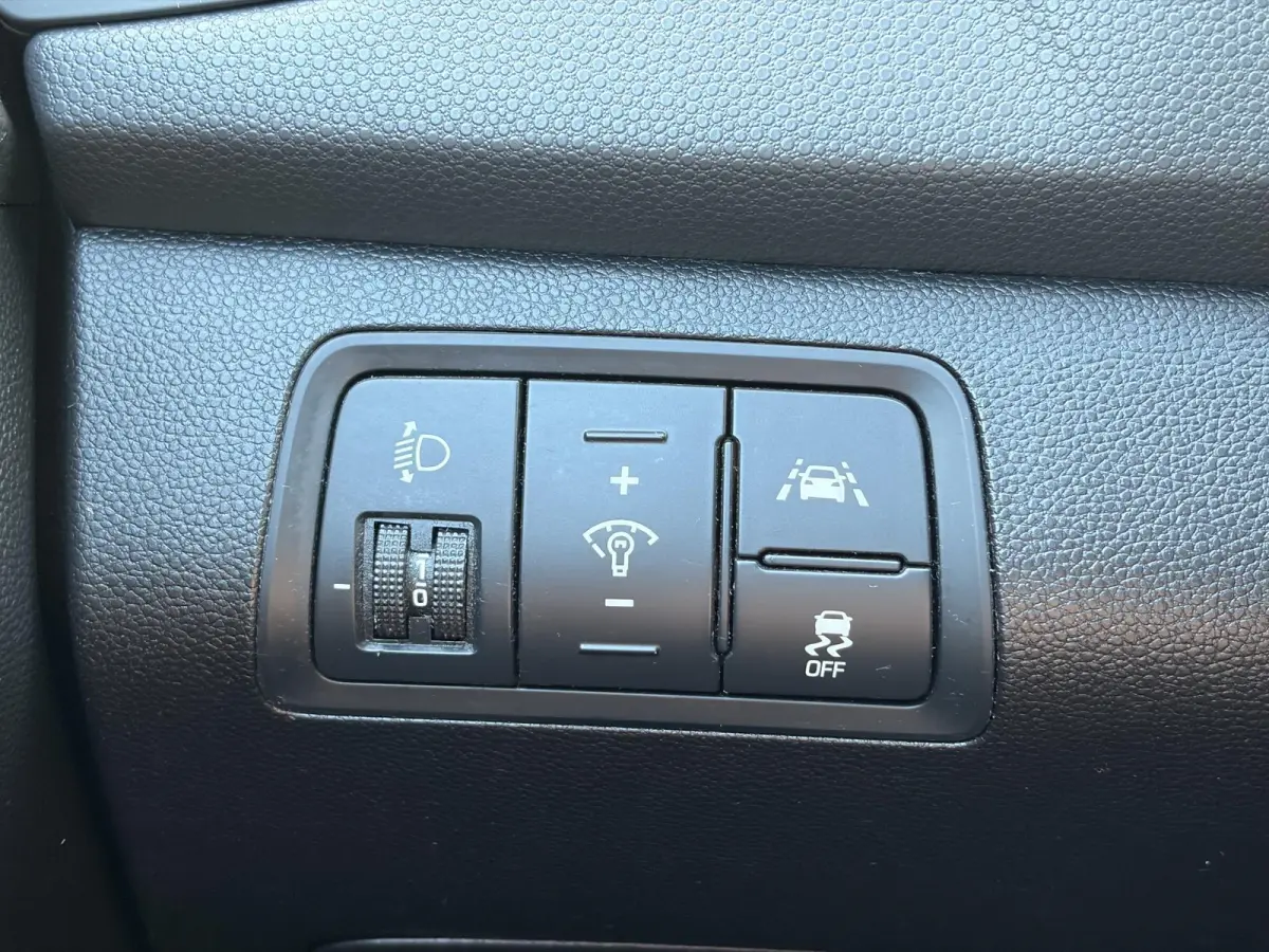 1.0 T-GDI Comfort ✓Camera✓Navi✓Clima✓Cruise✓Pdc✓Rijstrooksensor✓101pk✓N.A.P✓Apk tot 03-2027