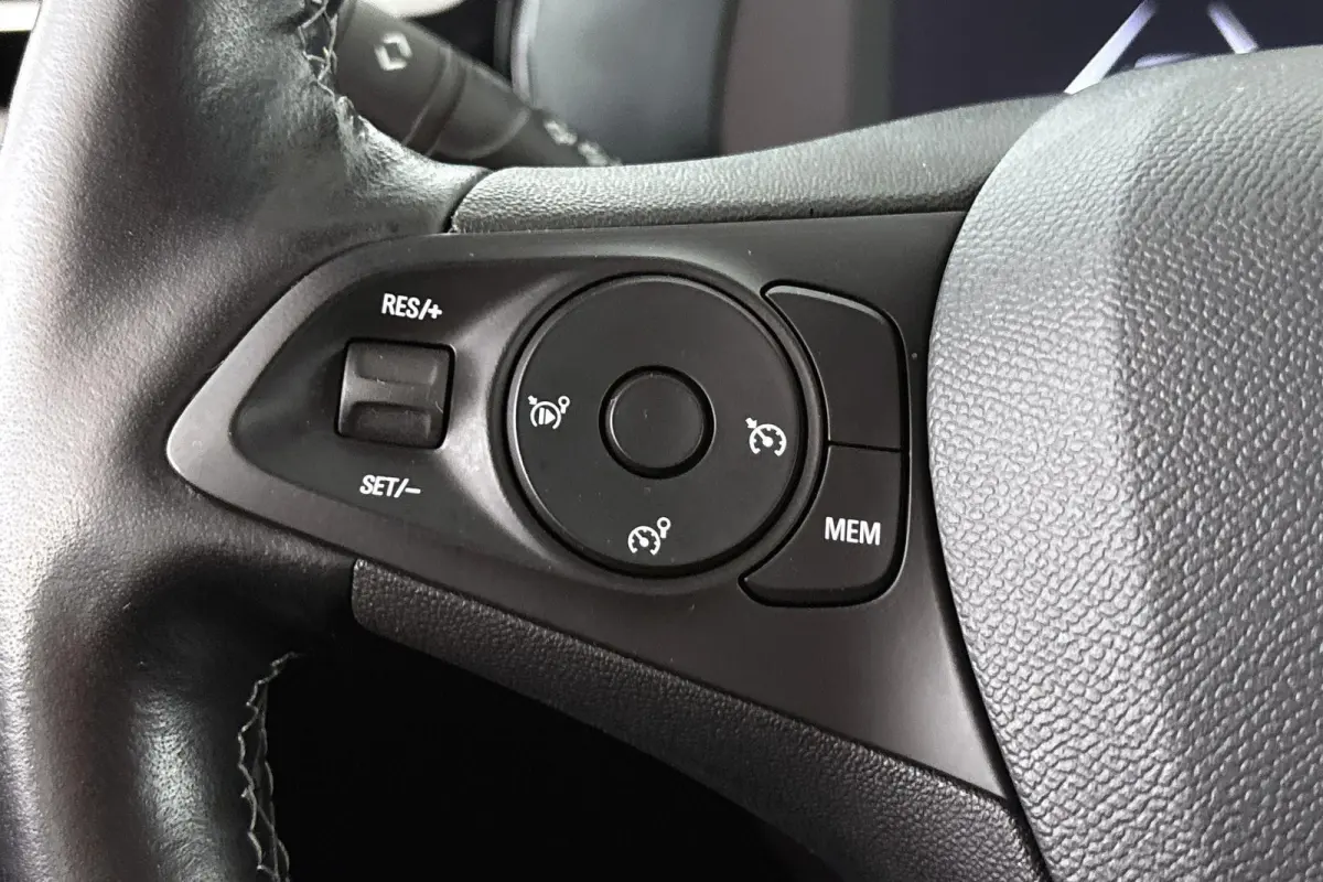 1.2 Elegance 100PK Airco Parkeersensoren Apple CarPlay