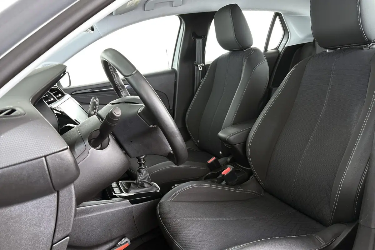 1.2 Elegance 100PK Airco Parkeersensoren Apple CarPlay