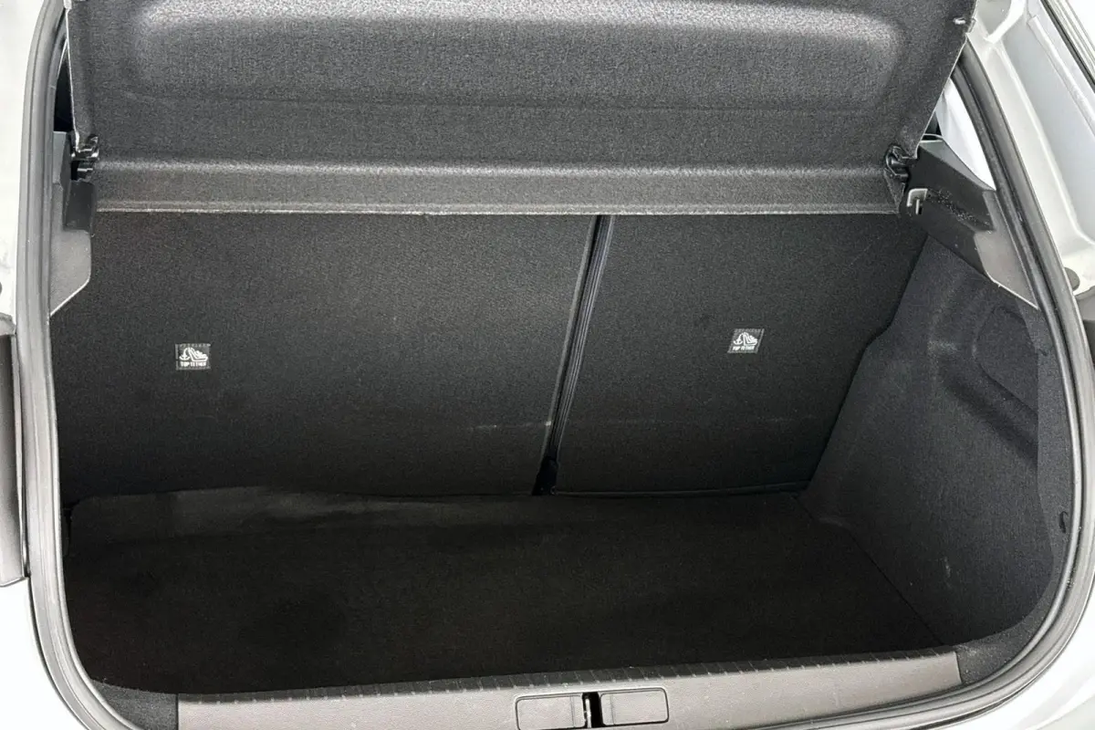 1.2 Elegance 100PK Airco Parkeersensoren Apple CarPlay