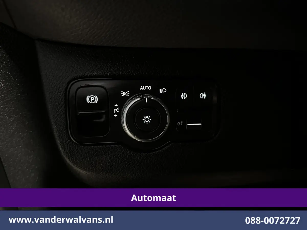 319 CDI 3.0L V6 191pk Automaat L2H2 Euro6 Airco | 360 graden camera | 3500kg Trekhaak | Navigatie | LED | Cruisecontrol LM velgen, Leder, Chauffeursstoel, Parkeersensoren, Sidebars, Bijrijde