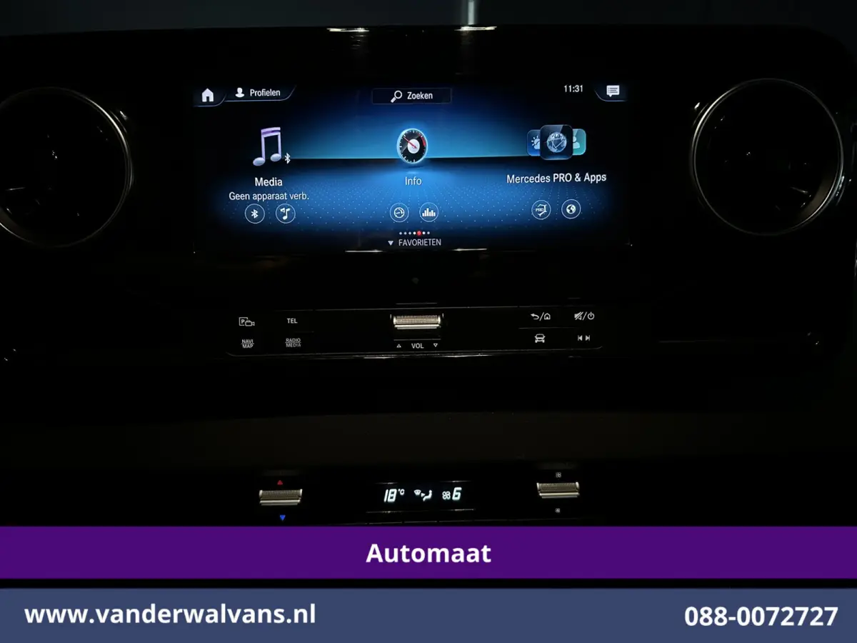 319 CDI 3.0L V6 191pk Automaat L2H2 Euro6 Airco | 360 graden camera | 3500kg Trekhaak | Navigatie | LED | Cruisecontrol LM velgen, Leder, Chauffeursstoel, Parkeersensoren, Sidebars, Bijrijde