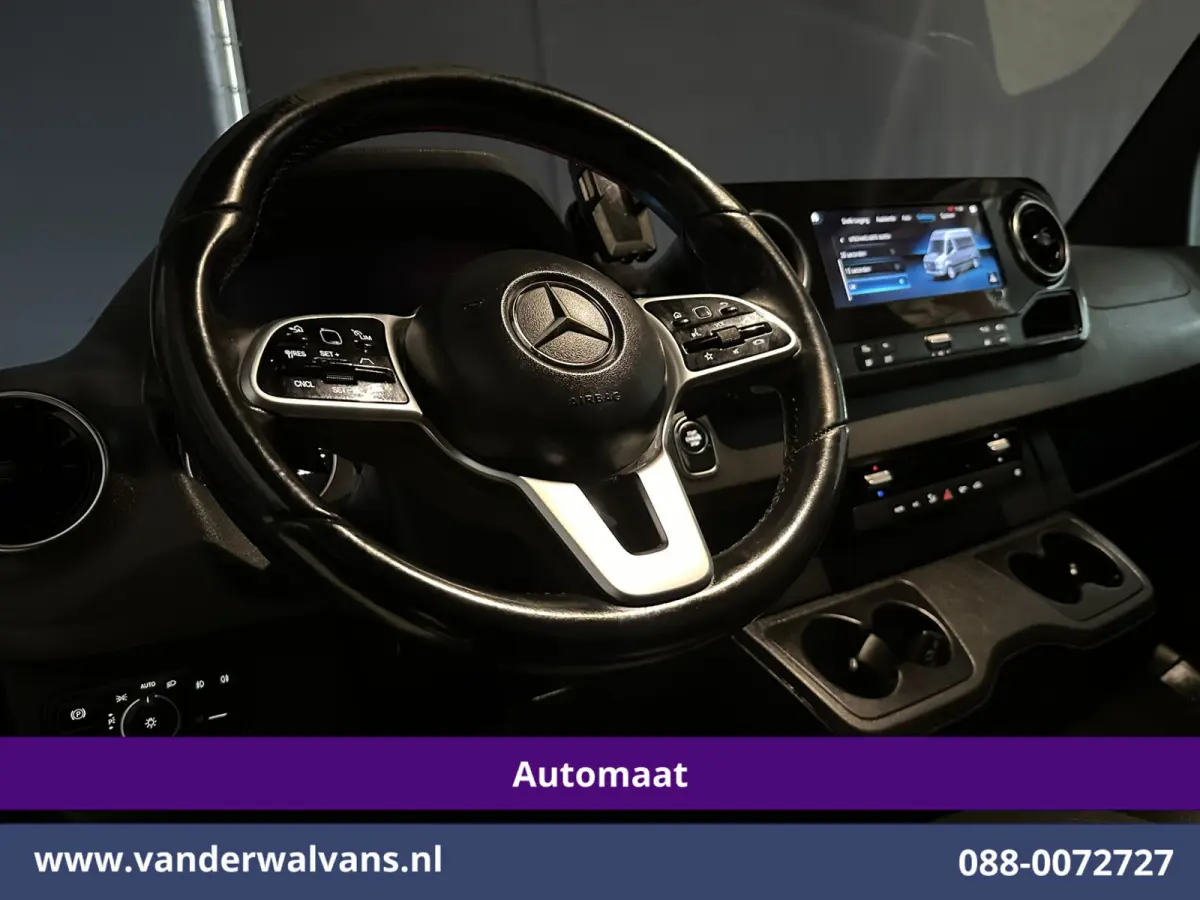 319 CDI 3.0L V6 191pk Automaat L2H2 Euro6 Airco | 360 graden camera | 3500kg Trekhaak | Navigatie | LED | Cruisecontrol LM velgen, Leder, Chauffeursstoel, Parkeersensoren, Sidebars, Bijrijde