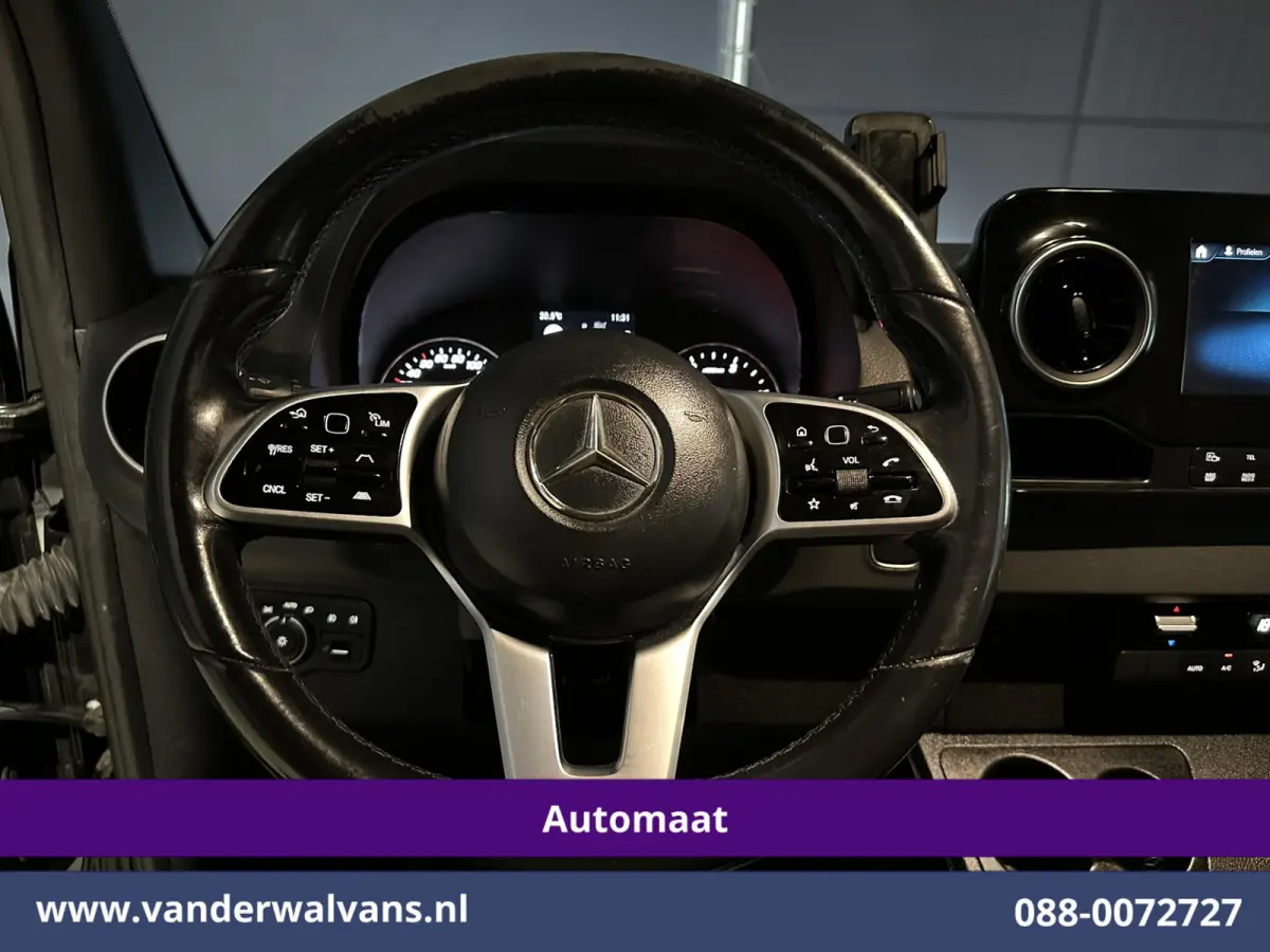 319 CDI 3.0L V6 191pk Automaat L2H2 Euro6 Airco | 360 graden camera | 3500kg Trekhaak | Navigatie | LED | Cruisecontrol LM velgen, Leder, Chauffeursstoel, Parkeersensoren, Sidebars, Bijrijde