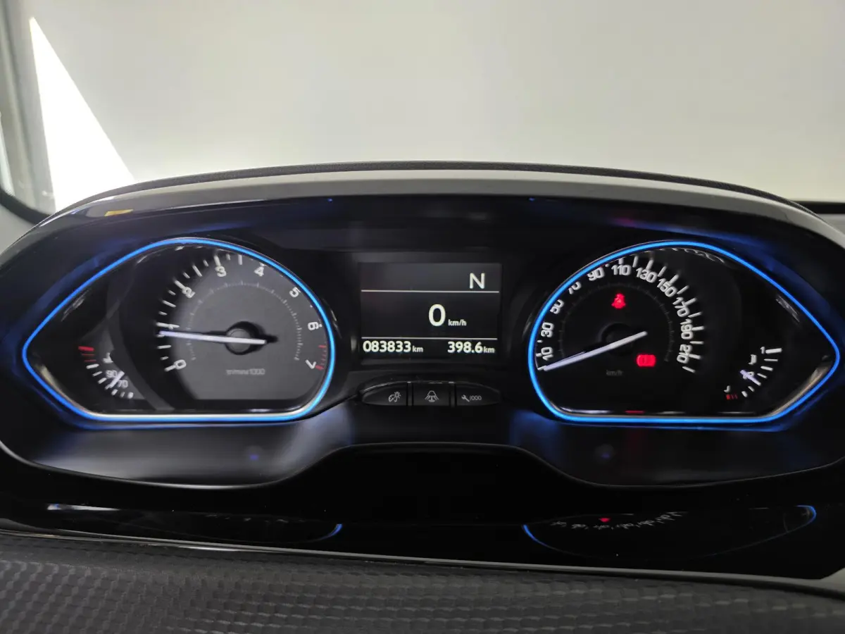 1.2 PureTech Allure | 100% Onderhouden | Pano | Airco