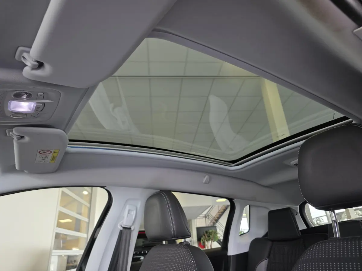 1.2 PureTech Allure | 100% Onderhouden | Pano | Airco