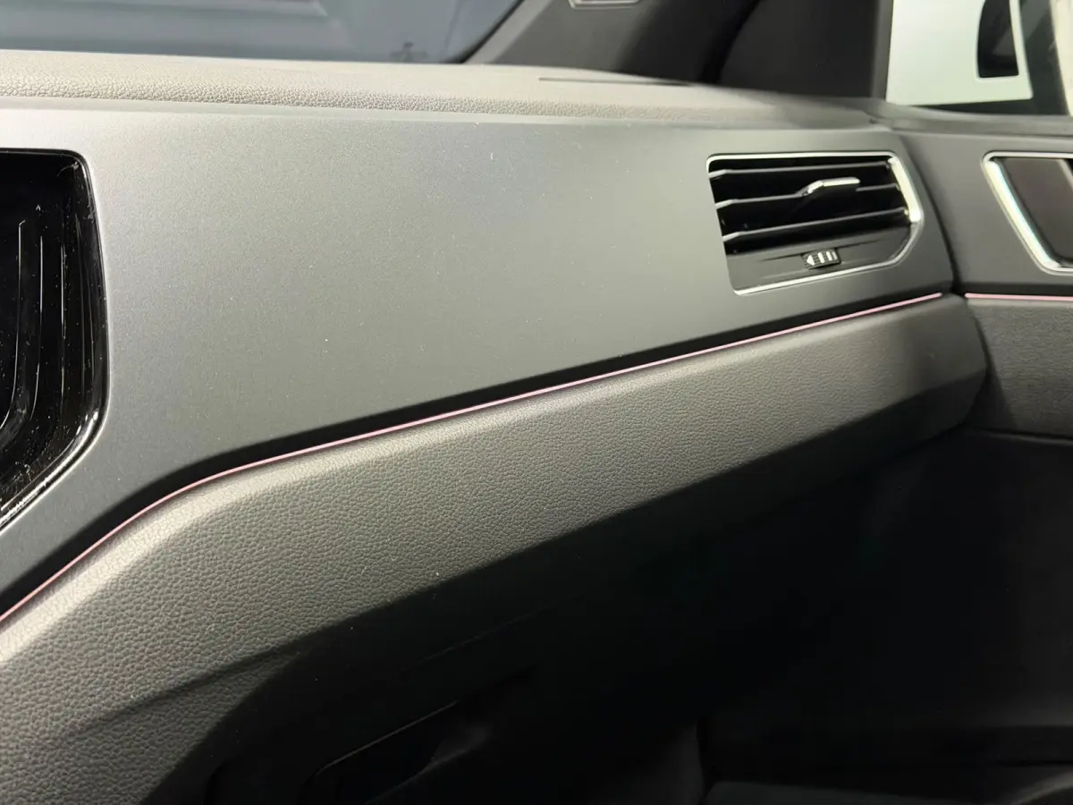 1.5 TSI R-Line BTW! Pano KeylessGo IQ Camera