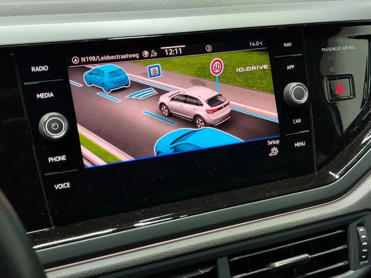 1.5 TSI R-Line BTW! Pano KeylessGo IQ Camera