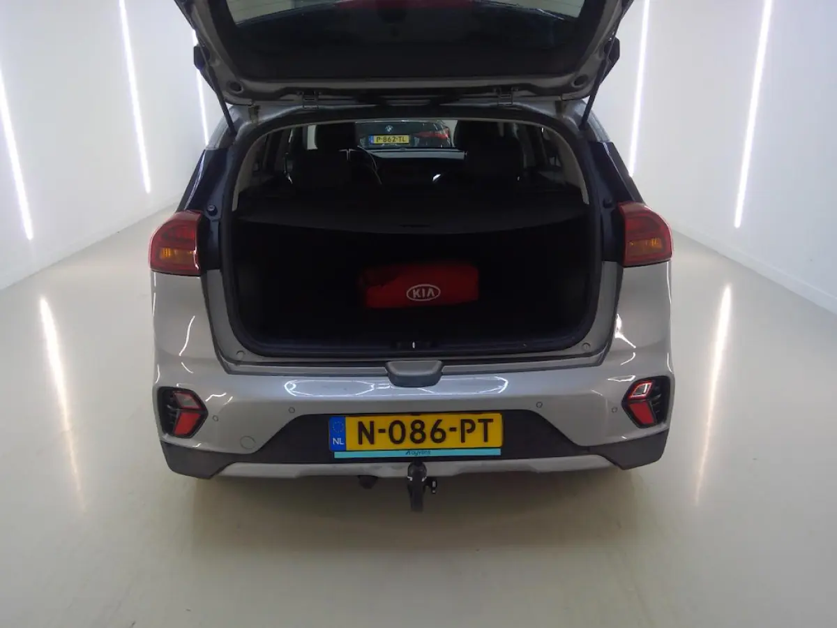 1.6 GDi Hybrid DynamicPlusLine+Leder+breed-Navigatie+camera+stoel&stuur-verw+ = DECEMBER 2021
