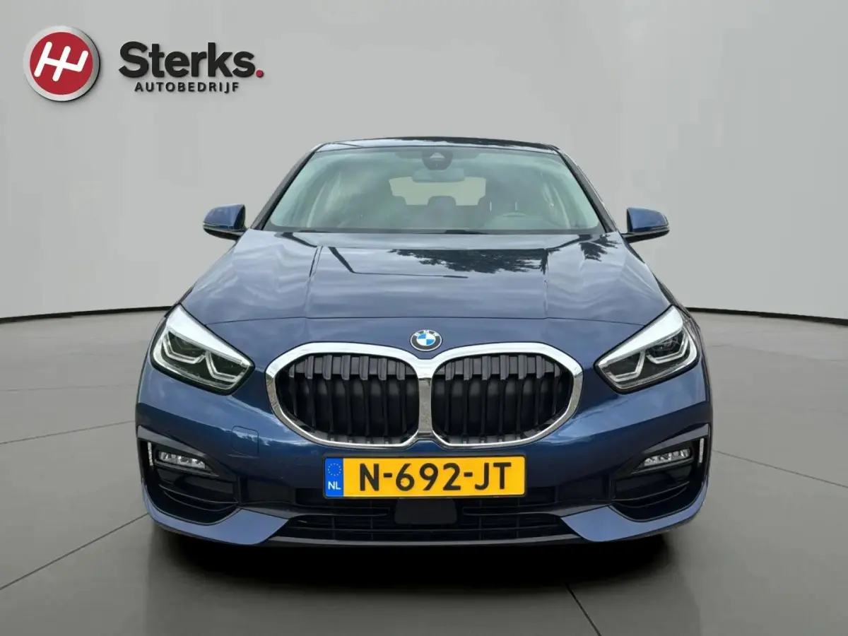 118i Business Edition SPORT LINE HALF LEDER PERFECTE STAAT NL AUTO