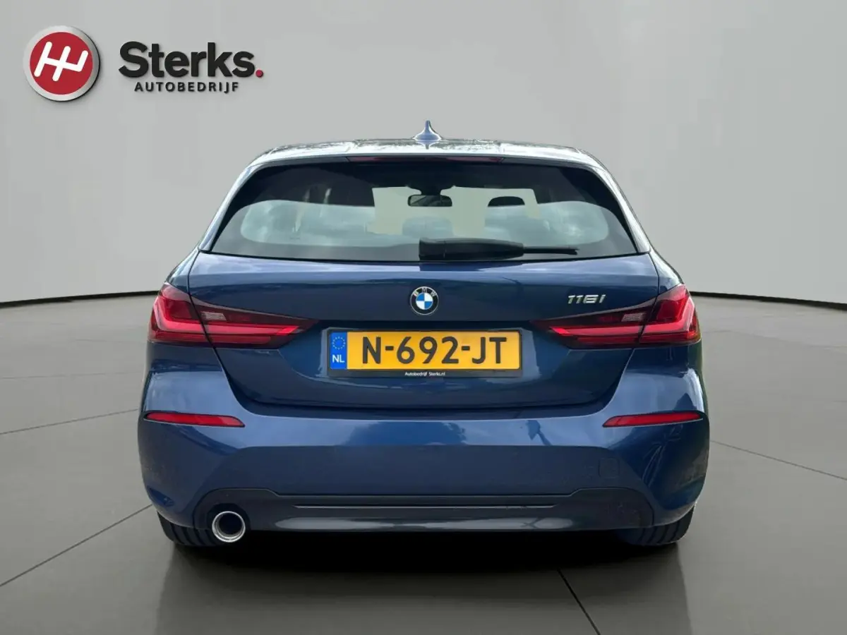 118i Business Edition SPORT LINE HALF LEDER ZEER MOOI NL AUTO