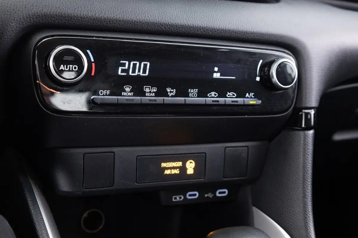 1.5 Hybrid 115 Active Automaat | CARPLAY | LM VELGEN | ADAPT. CRUISE |✅ 1e Eigenaar