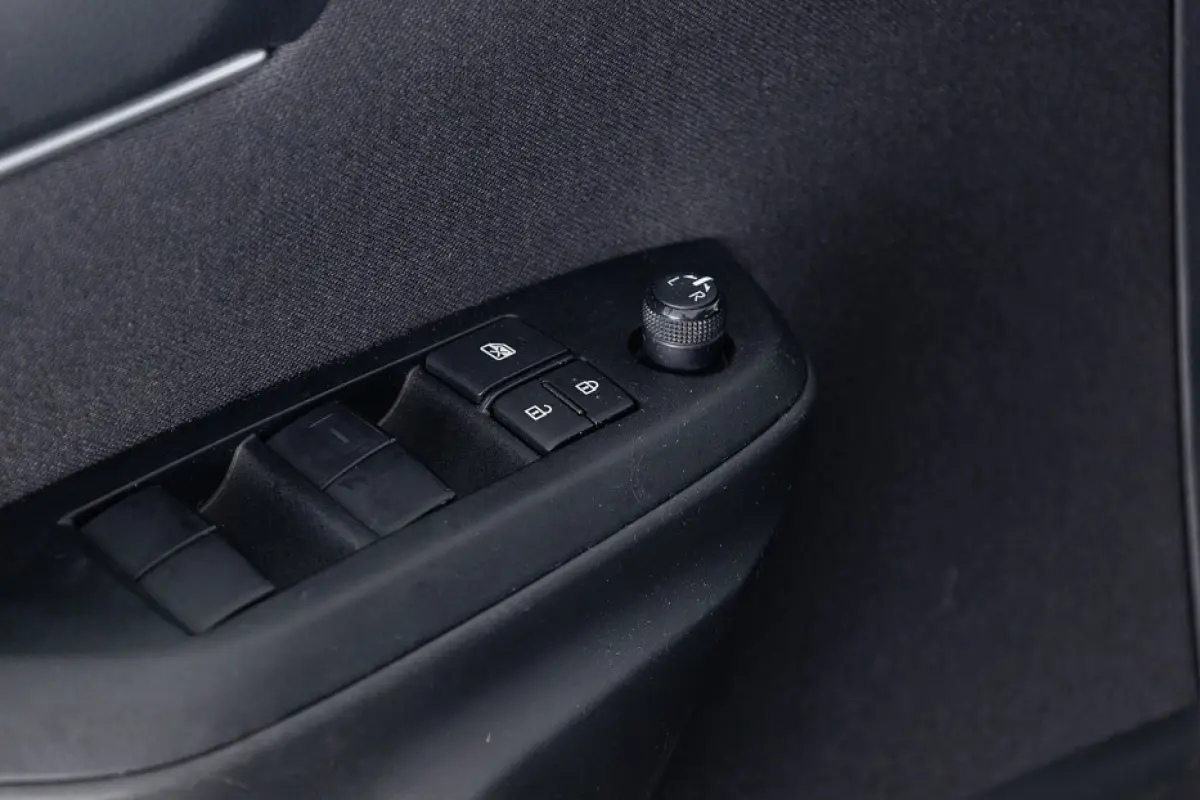 1.5 Hybrid 115 Active Automaat | CARPLAY | LM VELGEN | ADAPT. CRUISE |✅ 1e Eigenaar