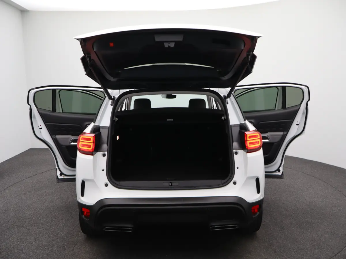 1.6 Plug-in Hybrid 225 Shine | Automaat | Leder | 360* camera | Elek. stoelen | Elek. achterklep | Navi | Adaptieve cruise | Clima |