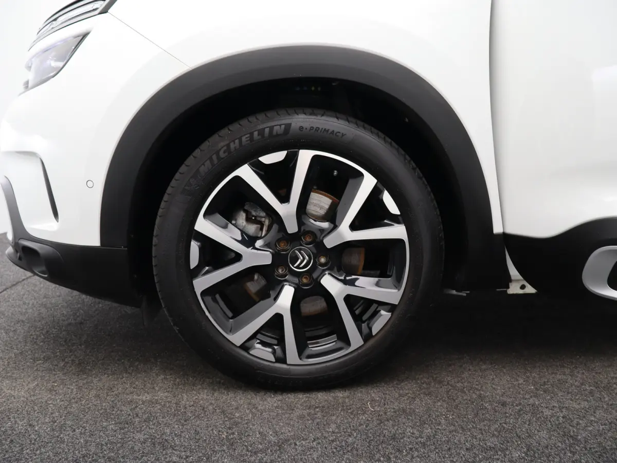 1.6 Plug-in Hybrid 225 Shine | Automaat | Leder | 360* camera | Elek. stoelen | Elek. achterklep | Navi | Adaptieve cruise | Clima |