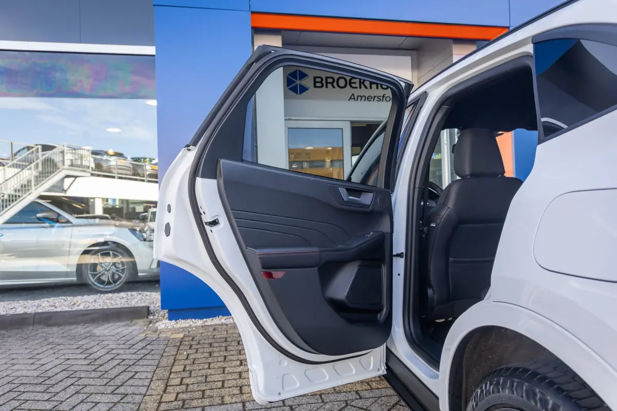 2.5 PHEV ST-Line X | Black-pack | B&O audio | Apple Carplay/Android Auto | B&O | Achteruitrijcamera | Elektrisch bedienbare achterklep | Achteruitrijcamera | Apple Carplay/Android Auto|telef