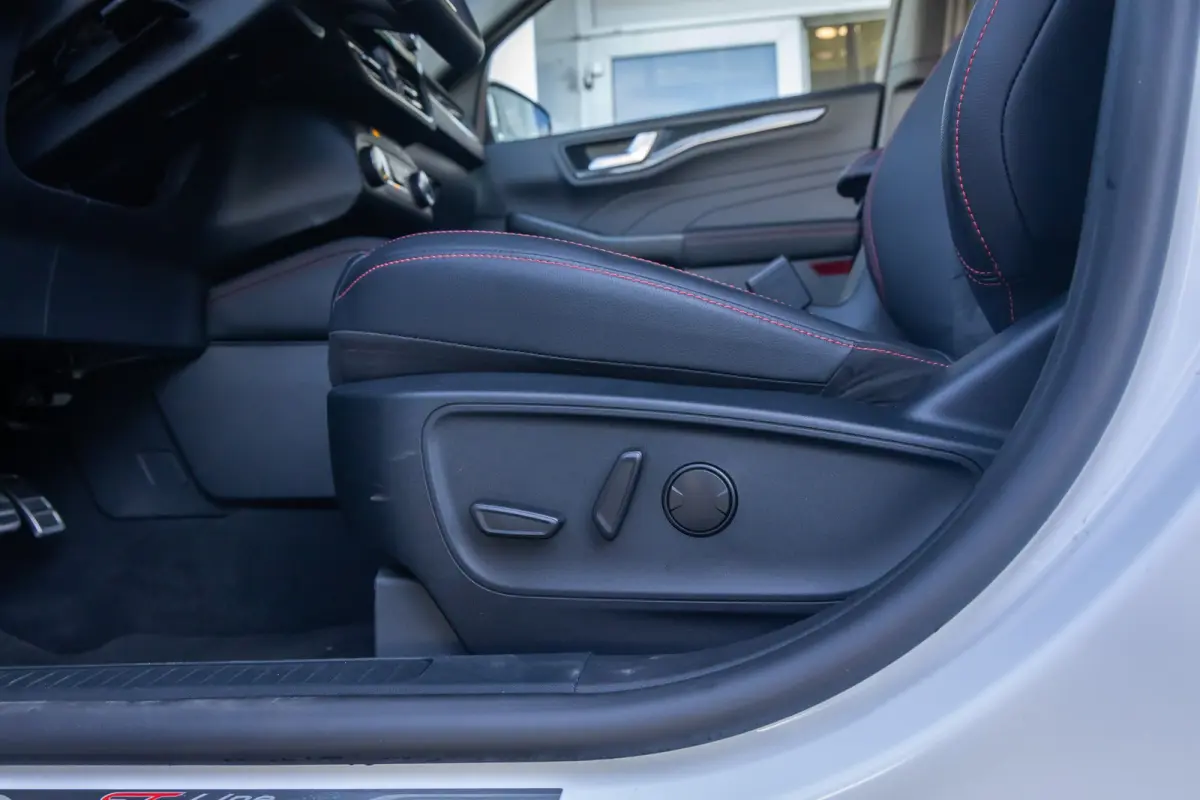 2.5 PHEV ST-Line X | Black-pack | B&O audio | Apple Carplay/Android Auto | B&O | Achteruitrijcamera | Elektrisch bedienbare achterklep | Achteruitrijcamera | Apple Carplay/Android Auto|telef