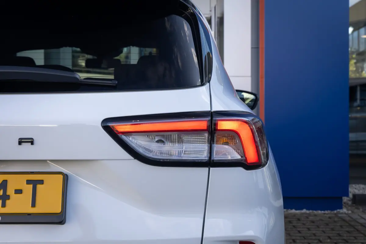 2.5 PHEV ST-Line X | Black-pack | B&O audio | Apple Carplay/Android Auto | B&O | Achteruitrijcamera | Elektrisch bedienbare achterklep | Achteruitrijcamera | Apple Carplay/Android Auto|telef