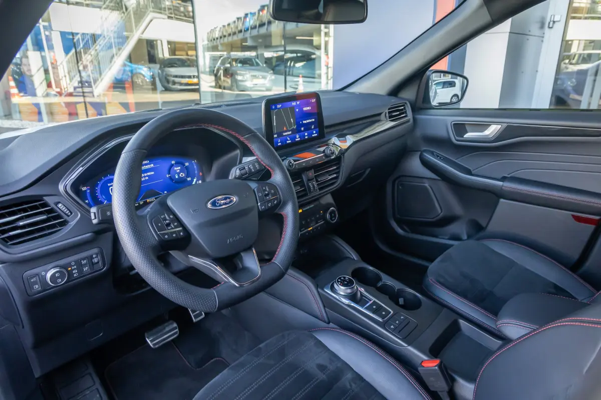 2.5 PHEV ST-Line X | Black-pack | B&O audio | Apple Carplay/Android Auto | B&O | Achteruitrijcamera | Elektrisch bedienbare achterklep | Achteruitrijcamera | Apple Carplay/Android Auto|telef