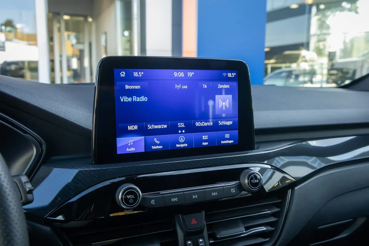 2.5 PHEV ST-Line X | Black-pack | B&O audio | Apple Carplay/Android Auto | B&O | Achteruitrijcamera | Elektrisch bedienbare achterklep | Achteruitrijcamera | Apple Carplay/Android Auto|telef