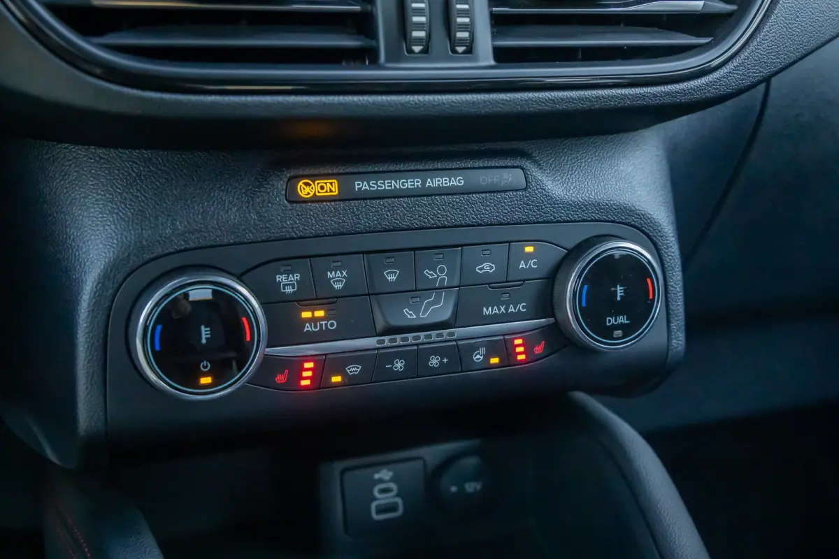 2.5 PHEV ST-Line X | Black-pack | B&O audio | Apple Carplay/Android Auto | B&O | Achteruitrijcamera | Elektrisch bedienbare achterklep | Achteruitrijcamera | Apple Carplay/Android Auto|telef