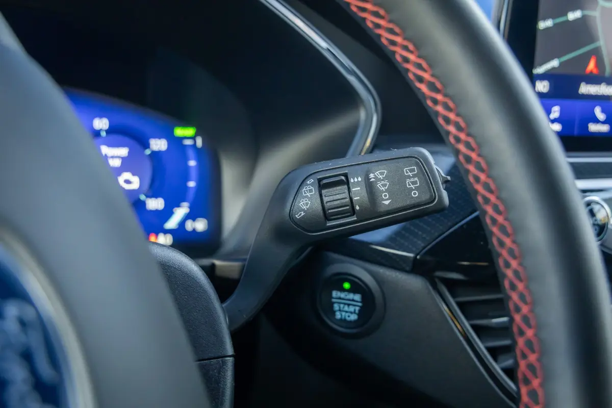 2.5 PHEV ST-Line X | Black-pack | B&O audio | Apple Carplay/Android Auto | B&O | Achteruitrijcamera | Elektrisch bedienbare achterklep | Achteruitrijcamera | Apple Carplay/Android Auto|telef