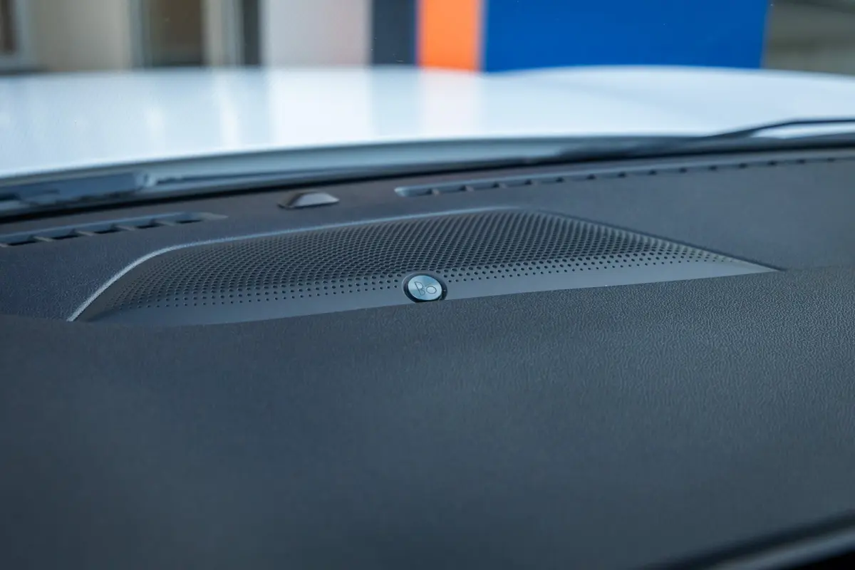 2.5 PHEV ST-Line X | Black-pack | B&O audio | Apple Carplay/Android Auto | B&O | Achteruitrijcamera | Elektrisch bedienbare achterklep | Achteruitrijcamera | Apple Carplay/Android Auto|telef