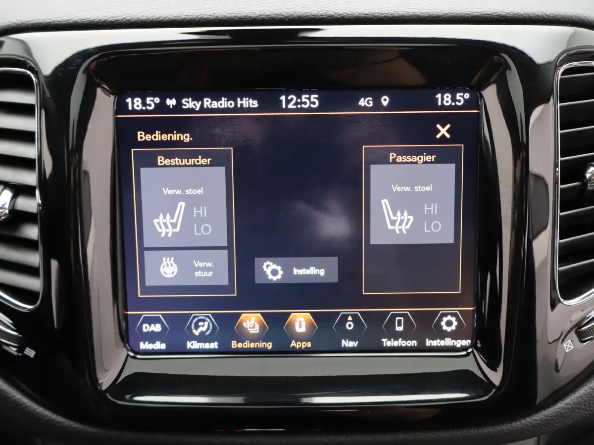 1.3T Limited | Achteruitrijcamera | Trekhaak | Panoramadak | Climate Control | Parkeersensoren | Stoelverwarming