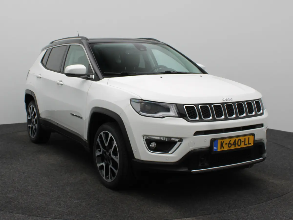 1.3T Limited | Achteruitrijcamera | Trekhaak | Panoramadak | Climate Control | Parkeersensoren | Stoelverwarming