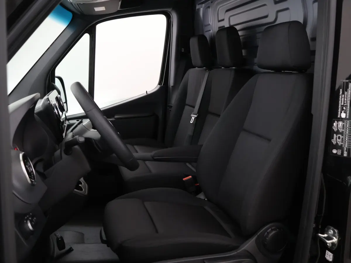 315 L2H2 RWD PRO | 3500kg TREKKEN | AUTOMAAT | 3-ZITS | CRUISE CONTROL