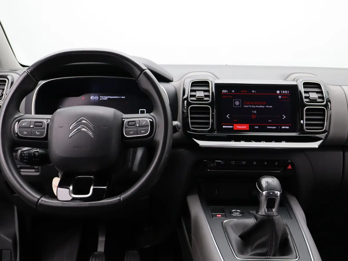 1.2 PureTech Feel | Cruise Control | Camera | Parkeersensoren | Climate Control | Half Lederen Bekleding | Apple Carplay/Android Auto