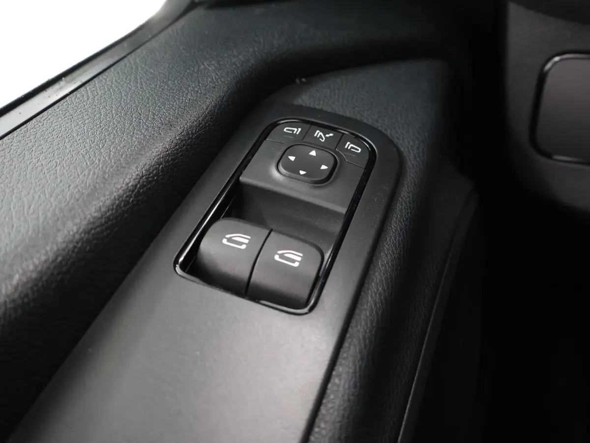 317 CDI GB L2 RWD PRO | AUTOMAAT | 3500KG TREKKEN | CAMERA | CRUISE CONTROL | APPLE CARPLAY