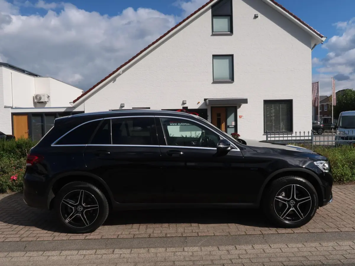 4MATIC AMG|PANORAMADAK|MEMORY|CAMERA|STUURVERWARMING|BURMESTER|CARPLAY|DEALER ONDERHOUDEN