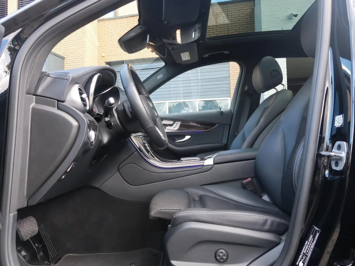 4MATIC AMG|PANORAMADAK|MEMORY|CAMERA|STUURVERWARMING|BURMESTER|CARPLAY|DEALER ONDERHOUDEN