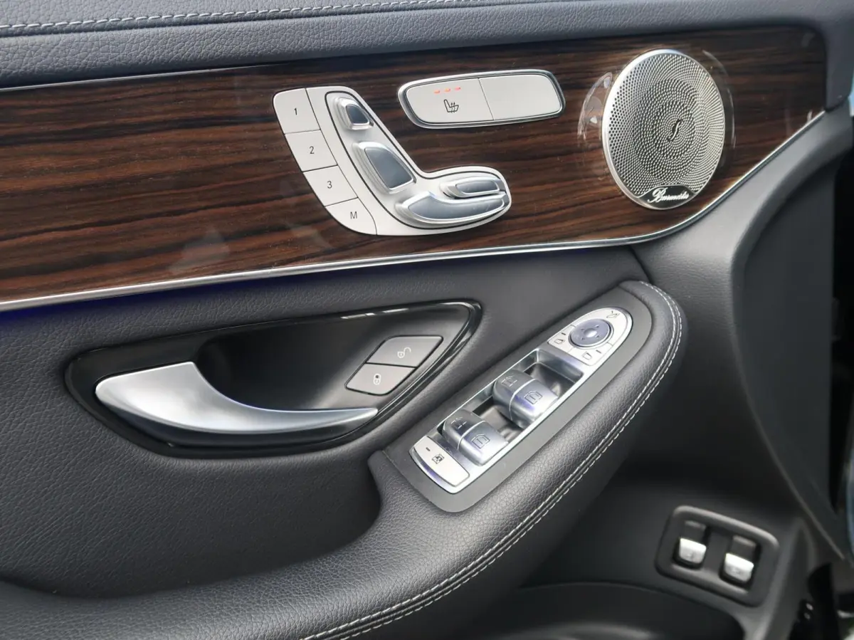 4MATIC AMG|PANORAMADAK|MEMORY|CAMERA|STUURVERWARMING|BURMESTER|CARPLAY|DEALER ONDERHOUDEN
