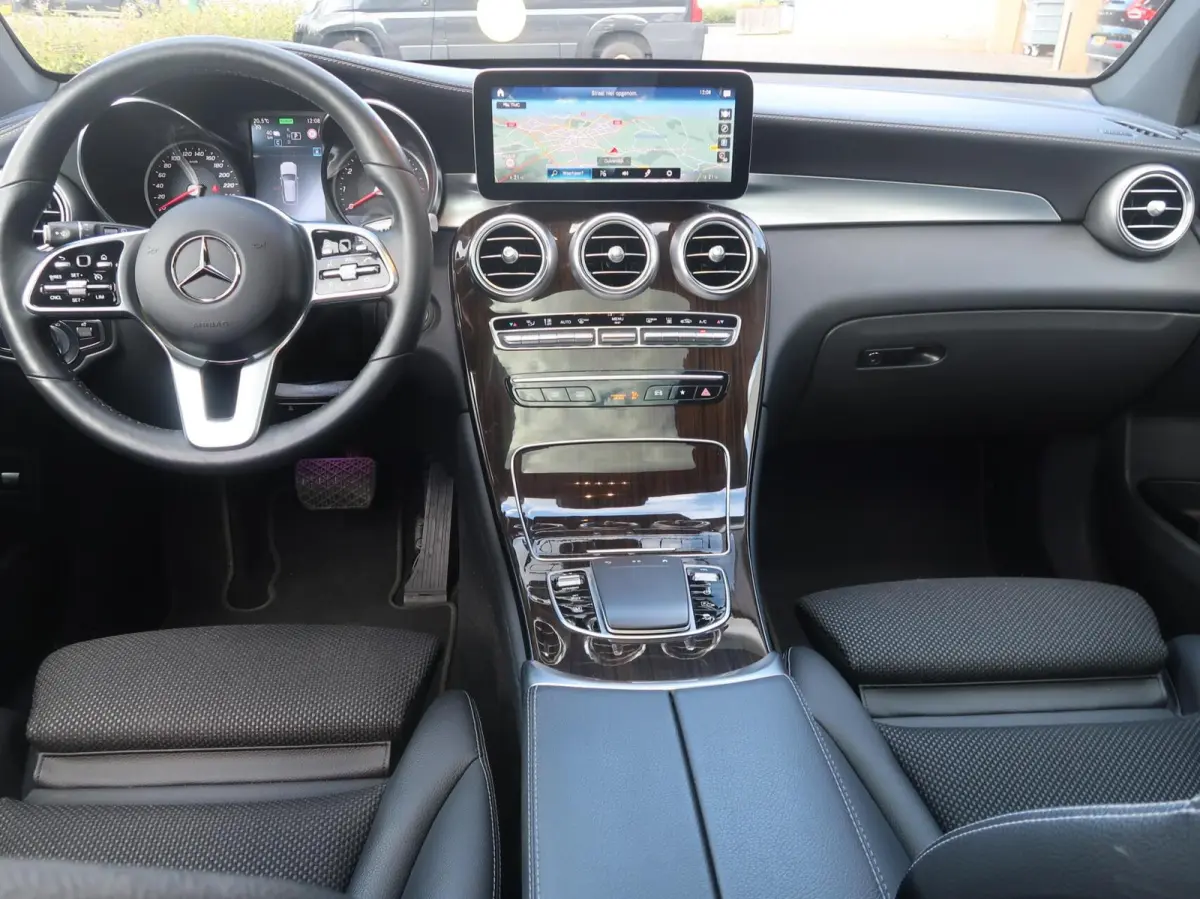 4MATIC AMG|PANORAMADAK|MEMORY|CAMERA|STUURVERWARMING|BURMESTER|CARPLAY|DEALER ONDERHOUDEN
