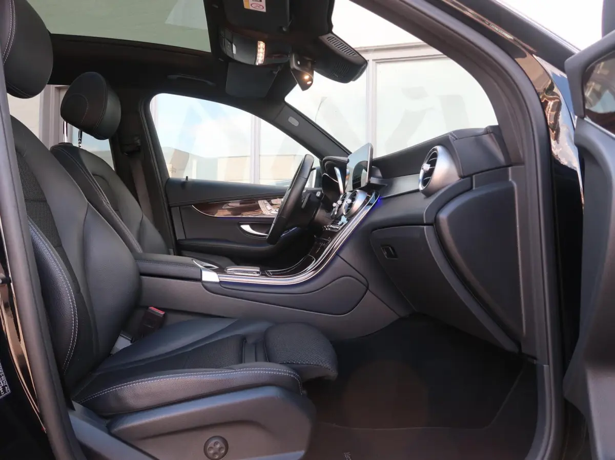 4MATIC AMG|PANORAMADAK|MEMORY|CAMERA|STUURVERWARMING|BURMESTER|CARPLAY|DEALER ONDERHOUDEN