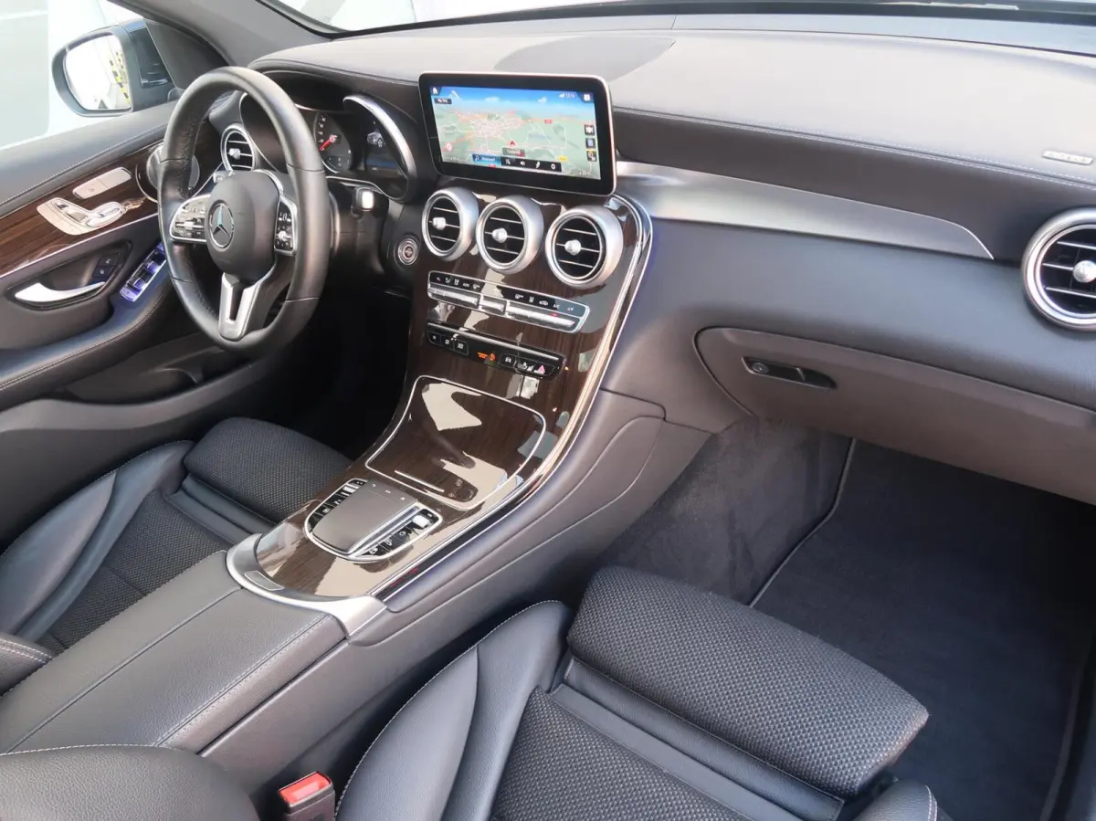4MATIC AMG|PANORAMADAK|MEMORY|CAMERA|STUURVERWARMING|BURMESTER|CARPLAY|DEALER ONDERHOUDEN