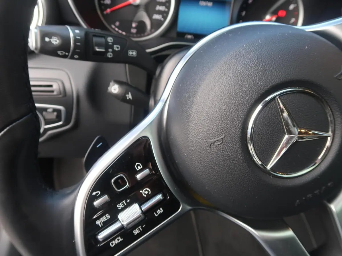 4MATIC AMG|PANORAMADAK|MEMORY|CAMERA|STUURVERWARMING|BURMESTER|CARPLAY|DEALER ONDERHOUDEN