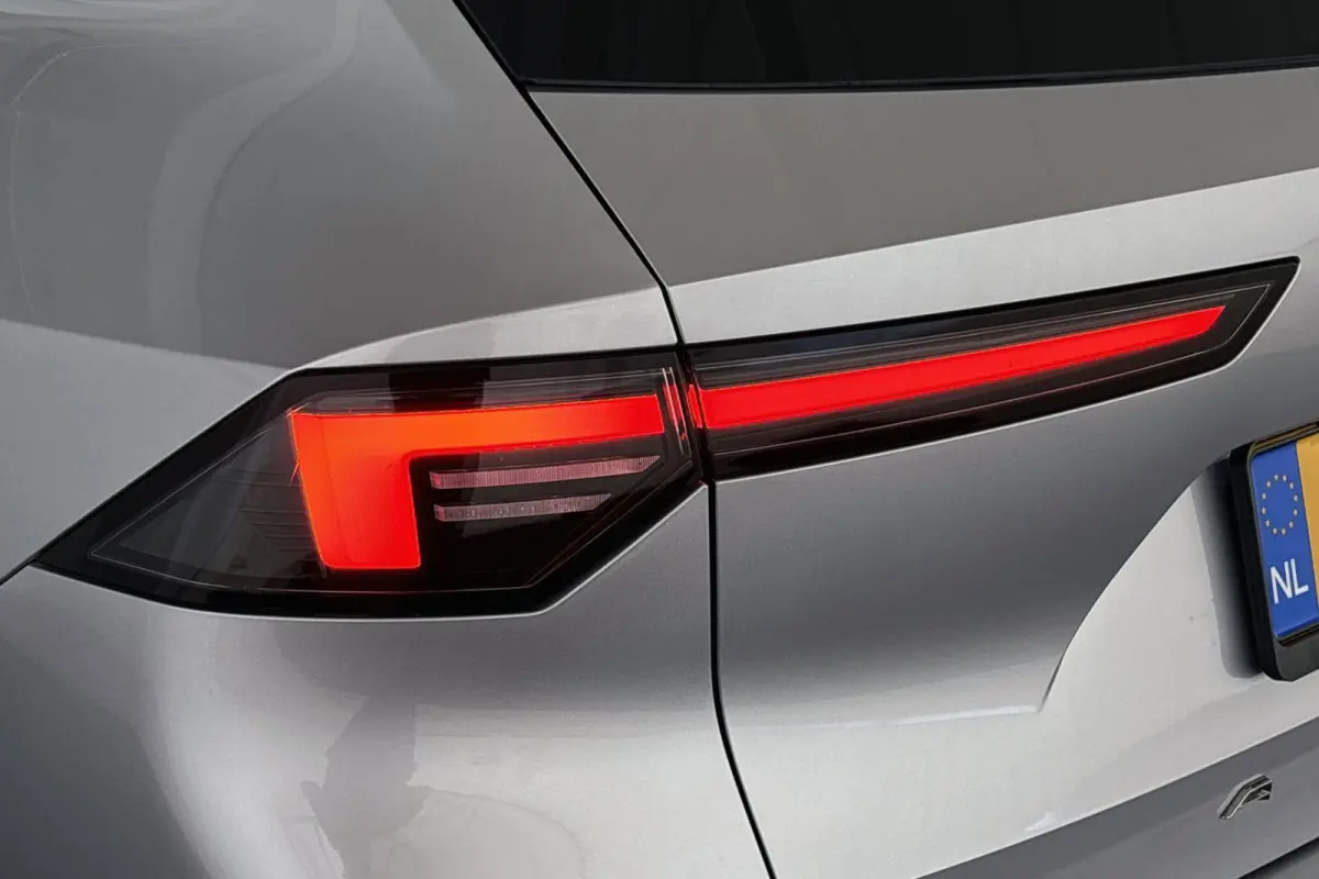 54 kWh Edition