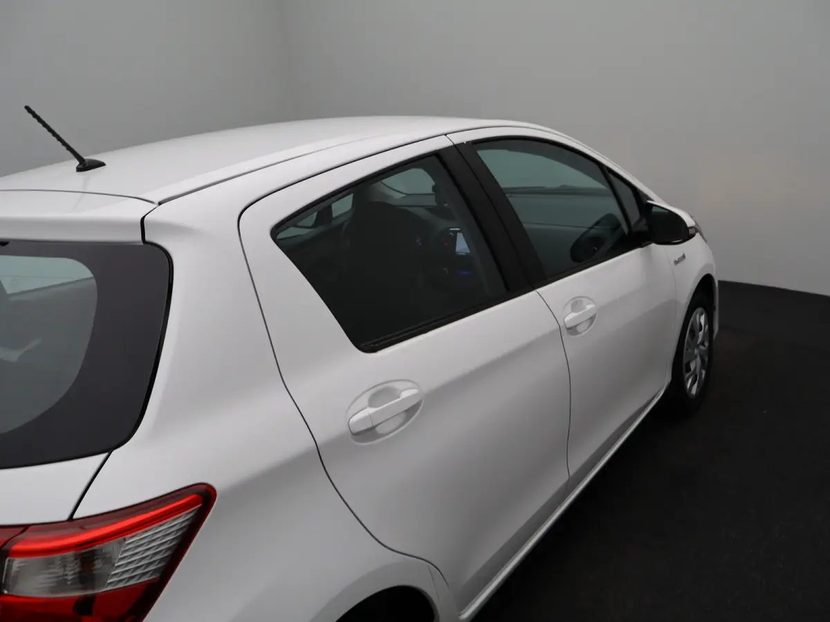 1.5 Hybrid Aspiration Automaat | Navigatie | Parkeersenoren | Camera | Climate Control | Bluetooth Telefoonverbinding