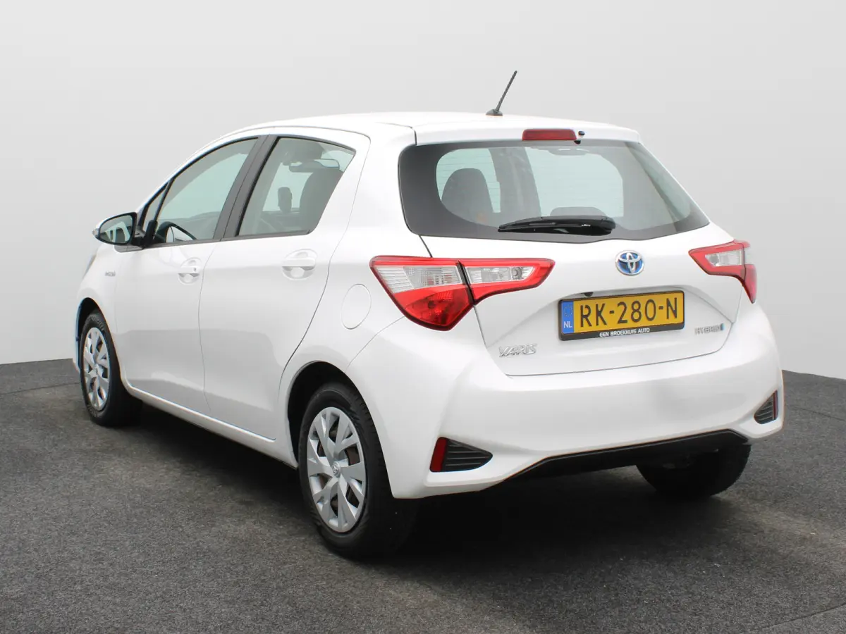 1.5 Hybrid Aspiration Automaat | Navigatie | Parkeersenoren | Camera | Climate Control | Bluetooth Telefoonverbinding