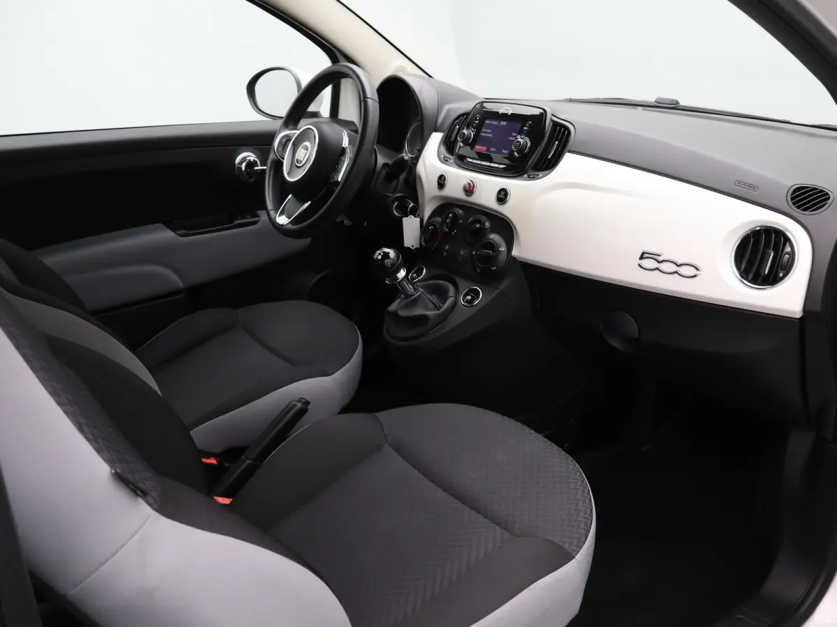 1.2 Popstar Cruise Control | Airco | 15" Lichtmetalen Velgen | Bluetooth Telefoon Verbinding