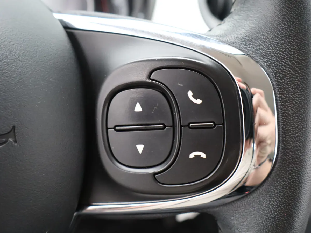 1.2 Popstar Cruise Control | Airco | 15" Lichtmetalen Velgen | Bluetooth Telefoon Verbinding