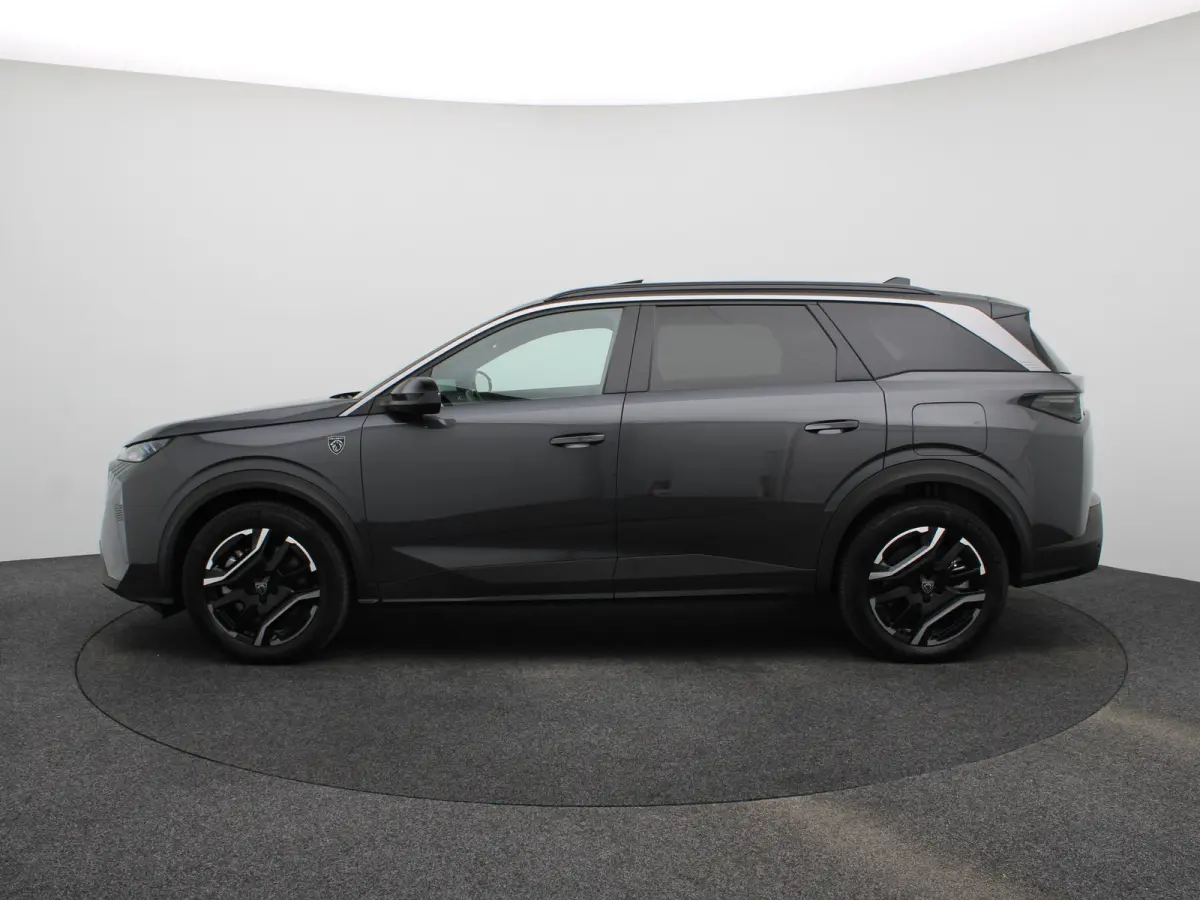 1.6 Plug-in Hybrid 195 GT 7p | Panoramadak | Parkeersensoren Voor en Achter | Camera | Trekhaak Afneembaar | Apple Carplay/Android Auto | Elektrische Kofferklep