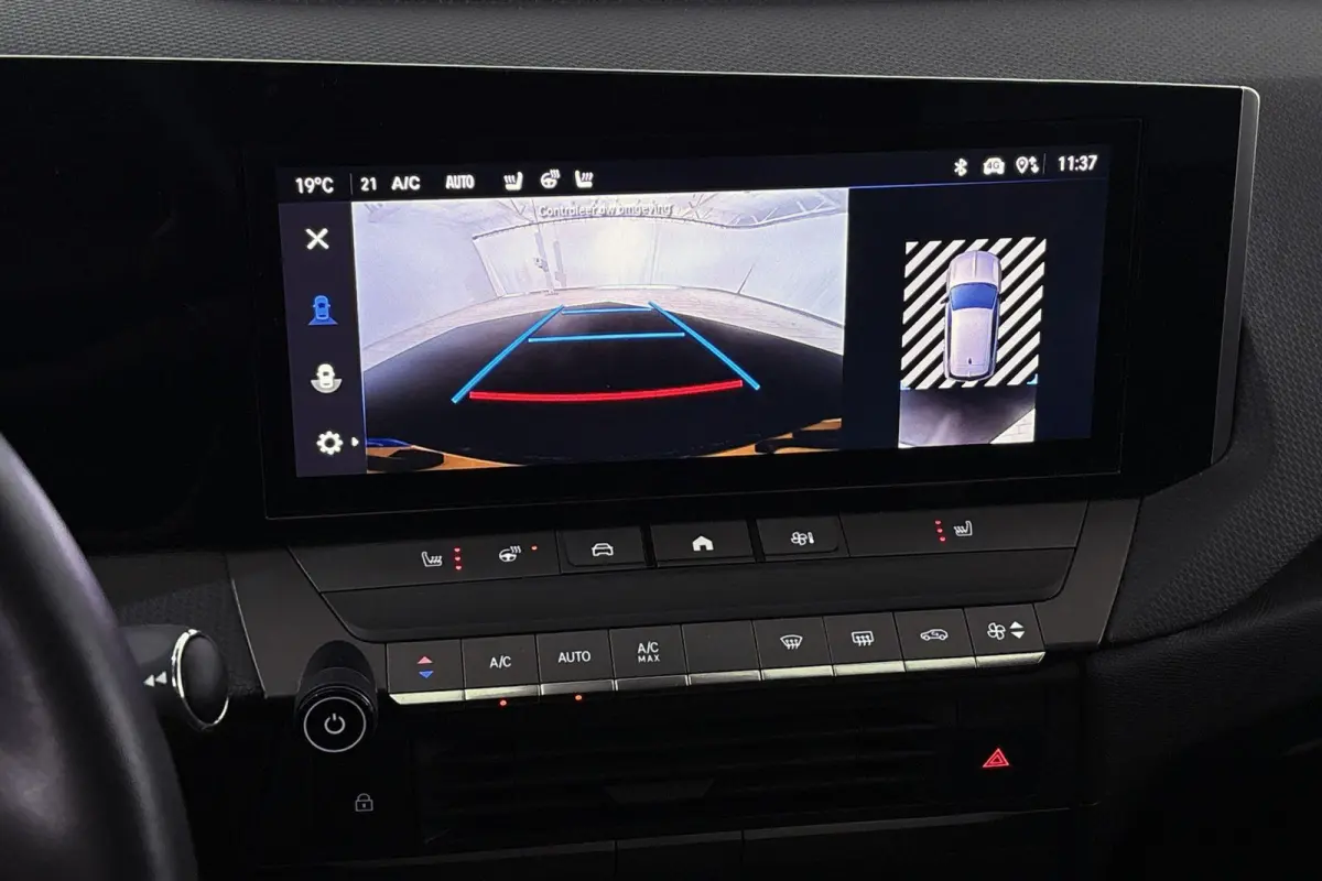 1.2 Business Edition Navigatie Apple CarPlay Stoelverwarming Achteruitrijcamera